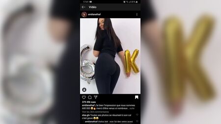 Емілі Неф Наф та її велика дупа