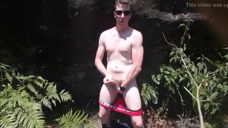 bush_jerk_off_3 (на відкритому повітрі, мастурбація, пляж, публічно, гей, соло, гей-порно, гей-на-відкритому-повітрі, гей-публічно, гей-мастурбація, гей-соло, гей-на-відкритому-повітрі