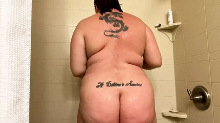 PAWG Келлі Дивайн