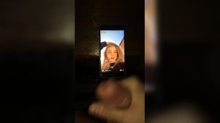 як триб'ют Анні Шумате
