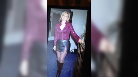 Пенні Сміт у колготках: данина поваги