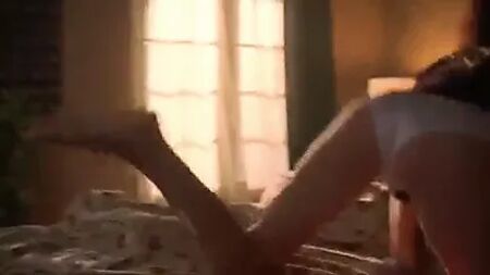 Ейпріл Боулбі «Піски забуття» (Booty Shot)