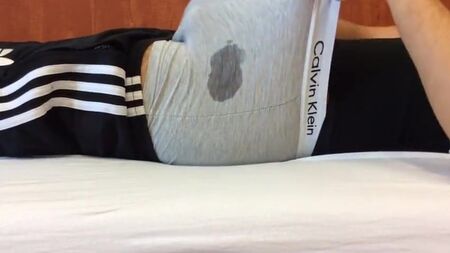 Я, GreGG69SKuLL, знову кінчаю у боксерках Calvin Klein