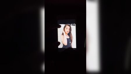 «Амуля Раттан» та данина поваги
