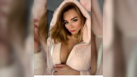Донателла на OnlyFans