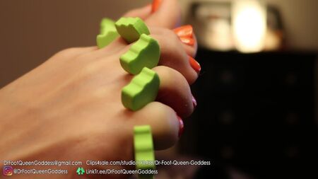 Педикюр за допомогою Pedi Egg (помаранчевий) Частина 7