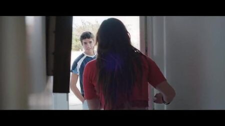 Офелі Бау — «Мектуб, моя любов: Пісня перша» (2017)