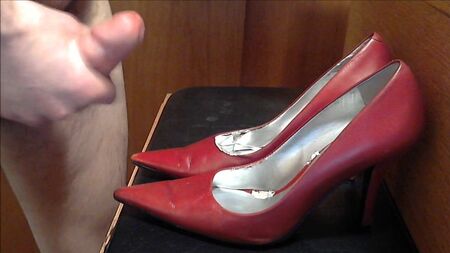 Червоні шкіряні туфлі Nine West