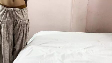 Перший статевий досвід сільської дівчини