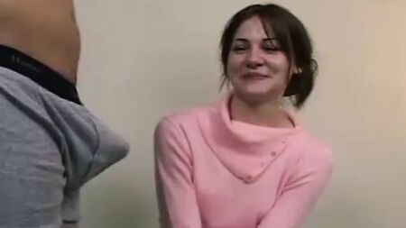 спостерігати, як незнайомець мастурбує