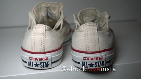 Взуття моєї сестри: Converse White (у вжитку!)