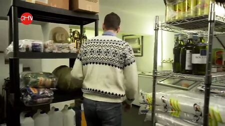 Еротична комедія — «Повний басейн» — Крістіна Токко