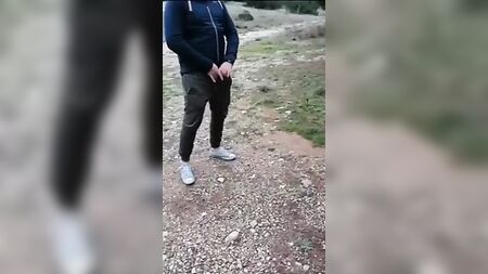 Ірландська шльондра-догінг-любителька, яку трахнули в Дублінських горах