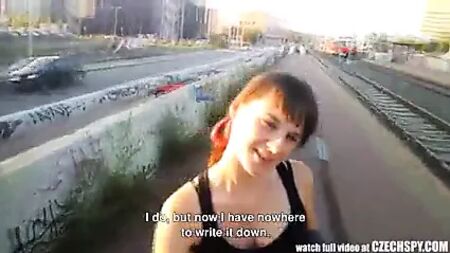 Чеська шпигунка — сором’язлива дівчина, яку спокусили на секс із незнайомцем