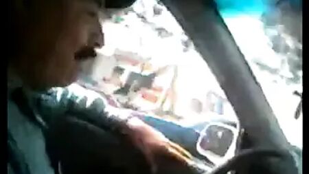 ДОРОСЛІ В ТАКСІ