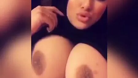 Хіджаб кольору «нюд» у Snapchat