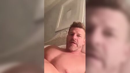 ДЕВІД — БАФФІ, ВБИВЦЯ ВАМПІРІВ