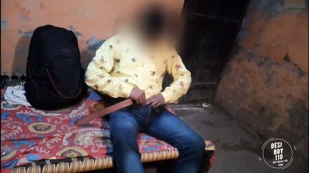 Порно-хлопче, у тебе зараз стоїть, сільський хлопчику. 110 порно-відео