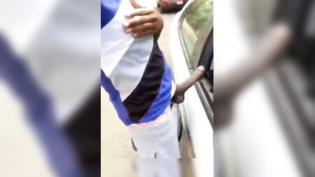 він завжди хотів відсмоктати мені