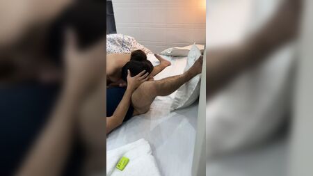 Переспи зі своєю дружиною в готелі