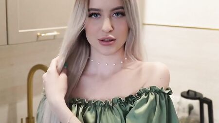 Чому б тобі не трахнути мене?