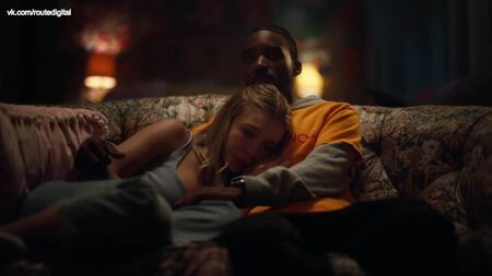 Sydney Sweeney, Zendaya, Hunter Schafer Nude & Sexy - Euphoria (2019) s1e7 HD Сідні Суїні, Зендея, Хантер Шафер - Ейфорія