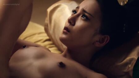 Song Eun-chae, Lee Bom, etc Nude 'Lost Flower (2014)' 2 HD 720 / Сон Ин Чхе, Лі Бом - Втрачена квітка