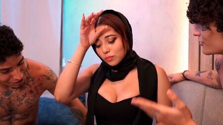 Жалоба не привід відмовитися від сексу втрьох