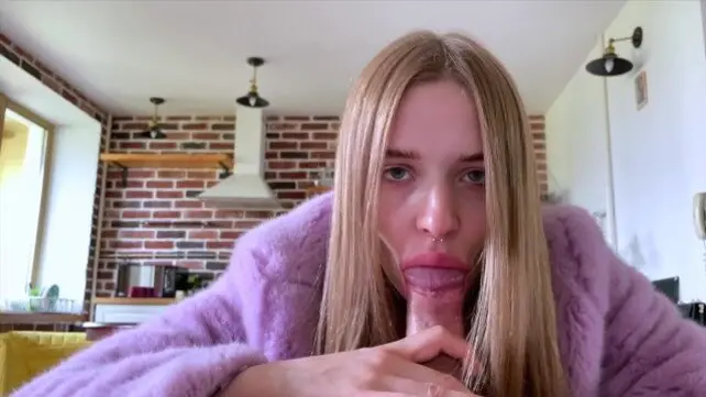 Құрылыс алаңындағы жалаңаш әйелдердің суреттері Қынап ішіндегі пениске назар аударыңыз