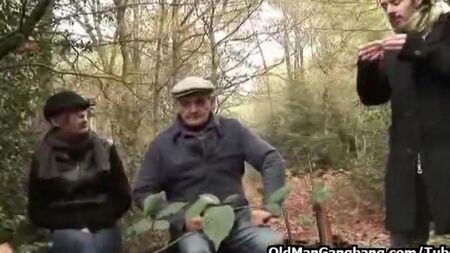 Тато і син зґвалтували свою дочку і сестру в лісі