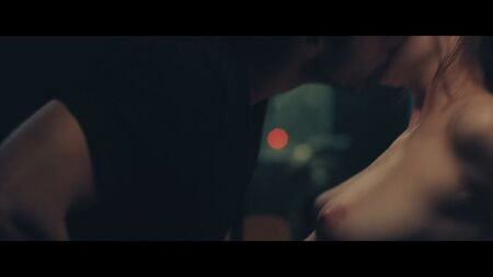 Шейлін Вудлі оголена — «Кінець, початок» (2019) HD 1080p Дивитися онлайн