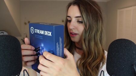 [Gibi ASMR] [ASMR] Повільне постукування по нових і незвичних предметах (шепотом)