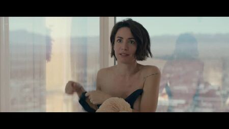 Андреа Делогу оголена — «Розлучення у Лас-Вегасі» (2020) HD 1080p Дивитися онлайн / Андреа Делогу — «Розлучення у Лас-Вегасі»
