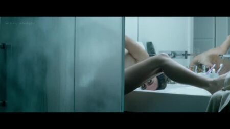 Tata Werneck — TOC Transtornada Obsessiva Compulsiva (2017) Nude? Hot! / Тата Вернек — Обсесивно-компульсивний розлад