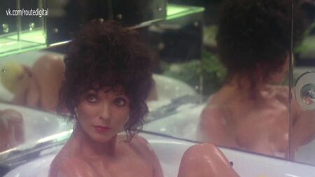 Джоан Коллінз оголена — «Сучка» (Велика Британія, 1979) 1080p Дивитися онлайн