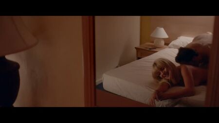 Шерідан Сміт оголена — «7.39» (2014) HD 1080p Дивитися онлайн / Шерідан Сміт — «7.39»