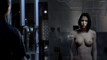Крісті Карлсон Романо оголена — «Дзеркала 2» (2010) 1080p Дивитися онлайн / Крісті Карлсон Романо — «Дзеркала 2»