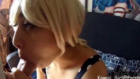 Вона любить смоктати член
