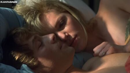Лора Препон — «Карла» (2006) HD 1080p BluRay REMUX Оголена? Сексуально! Дивитися онлайн