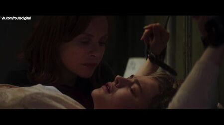 Хлоя (Хлоя) Грейс Морец, Майка Монро – «Грета» (2018) HD 1080p Оголені сцени? Гаряче! Дивитися онлайн