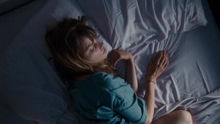 Сільвія Хокс оголена — «Усі ці соняшники» (2014) HD 720p