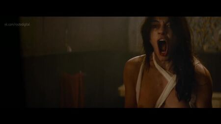 Мішель Родрігес, Кейтлін Джерард оголені — «Завдання» (2016) HD 1080p Дивитися онлайн