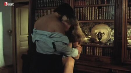 Шарлотта Ремплінг оголена — «La Chair de l'orchidée» (1975) HD 720p