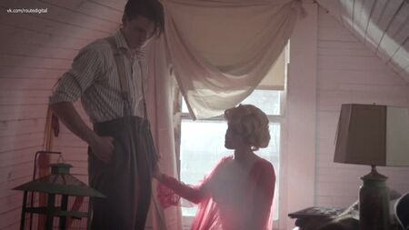 Моллі Барнетт оголена — «Коханець на горищі» (2018) HD 1080p Дивитися онлайн / Моллі Барнетт — «Коханець на горищі»