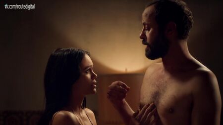 Діна Шіхабі оголена — «Джек Раян» Тома Кленсі (2018) 1 сезон, 2 серія, HD 1080p, дивитися онлайн