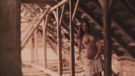 Фотосесія оголеної красивої та сексуальної моделі
