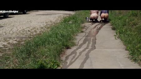 Джун Дайан Рафаель, Кейсі Вілсон оголена — «Задом наперед» (США, 2013) 720p Дивитися онлайн