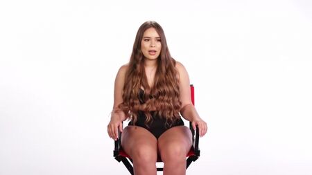 Венеція Крус — Історія моделі Curve