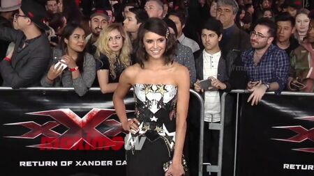 Ніна Добрев на прем'єрі фільму «xXx: Повернення Ксандера Кейджа» в Лос-Анджелесі