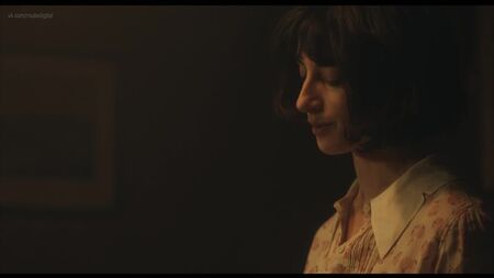 Наташа О'Кіфф — «Гострі козирки» (2014) 2 сезон, 1 серія, HD 1080p. Оголена? Сексуально! Дивитися онлайн / Наташа О’Кіфф — «Гострі козирки»